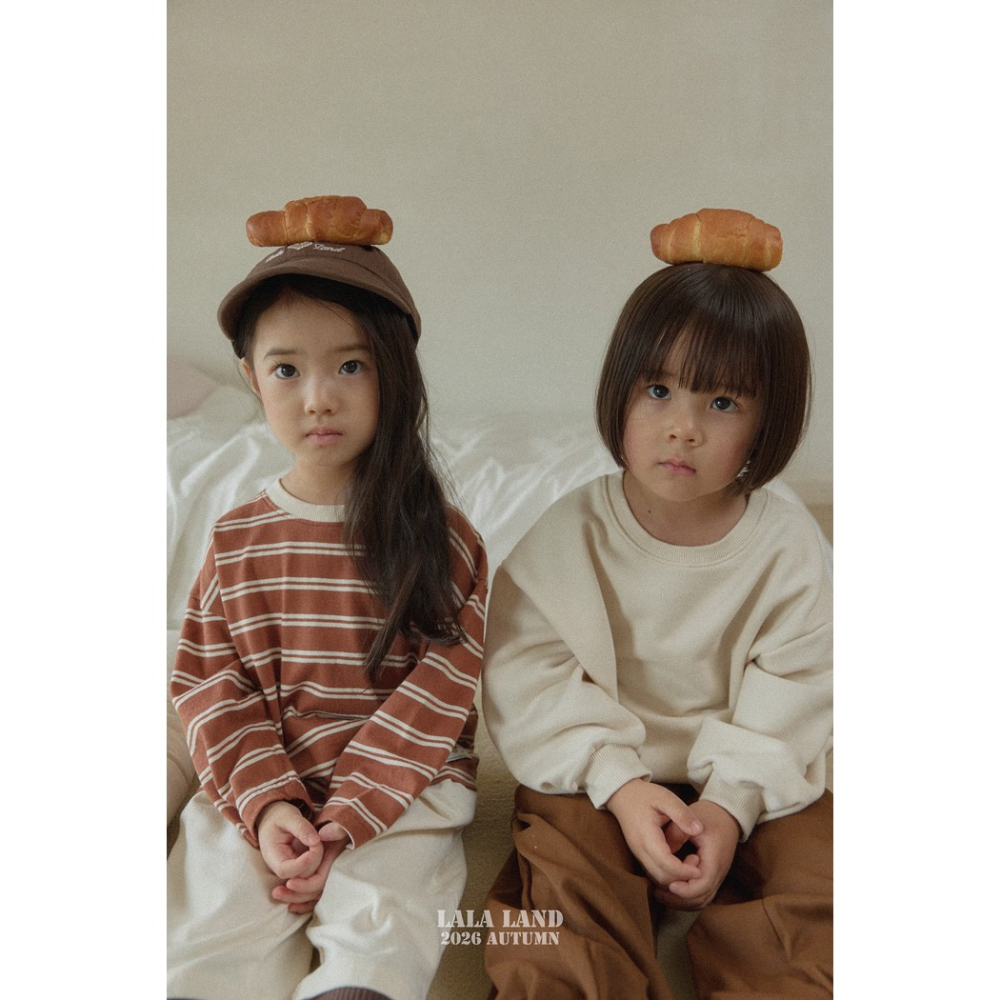 🇰🇷韓國童裝｜2026秋款🍂LALALAND品牌衛衣圓弧剪接衛衣-細節圖5