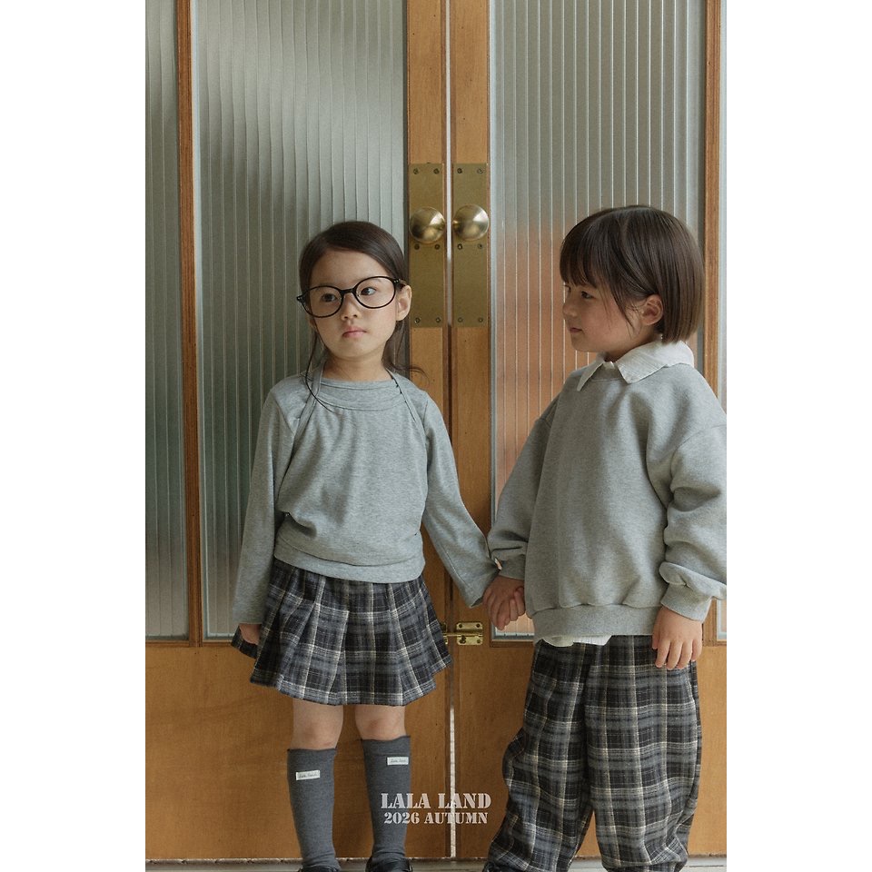 🇰🇷韓國童裝｜2026秋款🍂LALALAND繞脖假兩件上衣-細節圖9