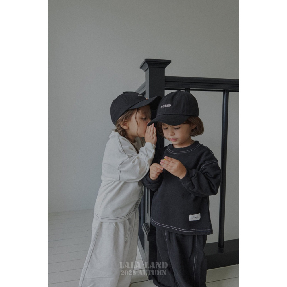 🇰🇷韓國童裝｜2025秋款🍂LALALAND黑白休閒束口褲-細節圖9