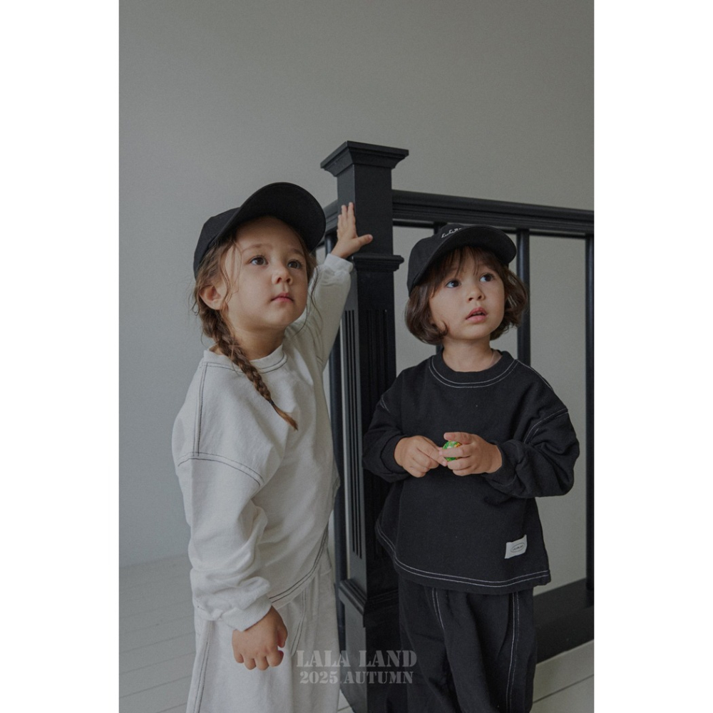 🇰🇷韓國童裝｜2025秋款🍂LALALAND黑白休閒束口褲-細節圖10