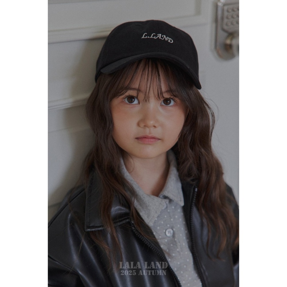 🇰🇷韓國童裝｜2025秋款🍂LALALAND波點翻領T-shirt / 波點領口T-shirt-細節圖6