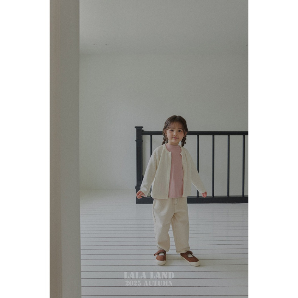 🇰🇷韓國童裝｜2025秋款🍂LALALAND坑條紋針織外套-細節圖7