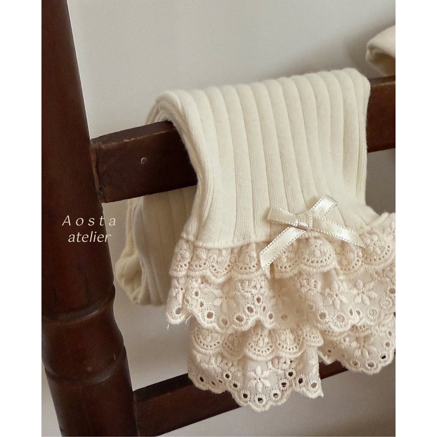 🇰🇷韓國童裝｜2025秋款🍂AOSTA坑條紋緹花拼接內搭褲-細節圖4