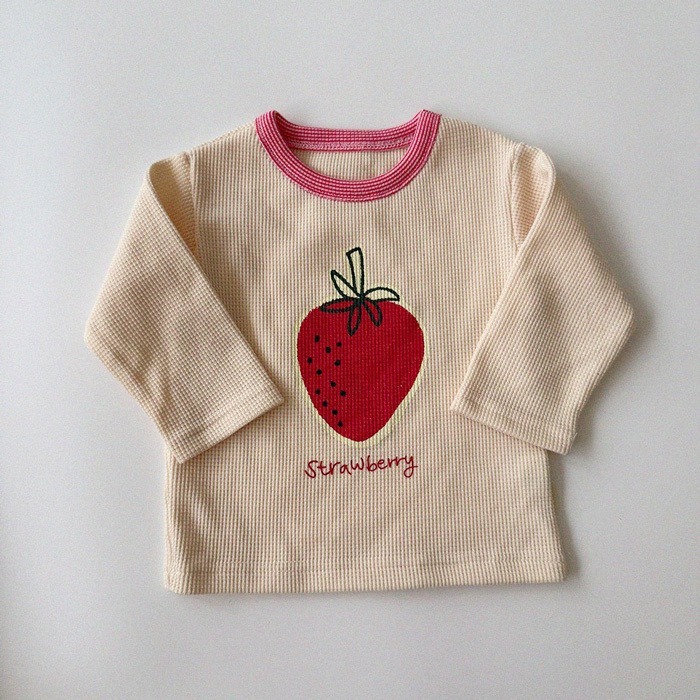 🇰🇷韓國童裝｜2026秋款🍂AOSTA🍓草莓坑條紋上衣-規格圖3
