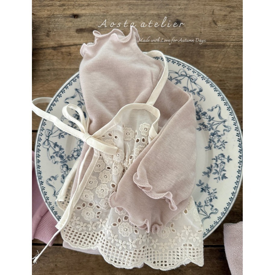 🇰🇷韓國童裝｜2025秋款🍂AOSTA緹花綁帶背心-細節圖9