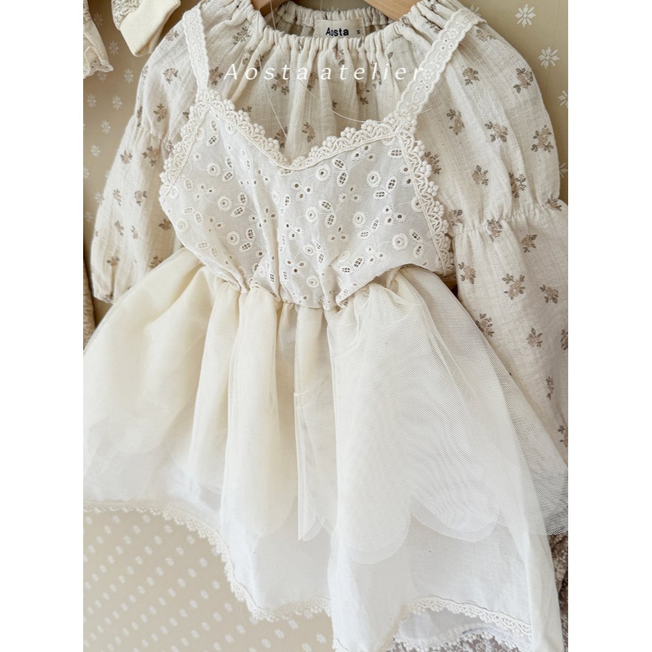 🇰🇷韓國童裝｜2025秋款🍂AOSTA緹花蕾絲拼接洋裝-細節圖5