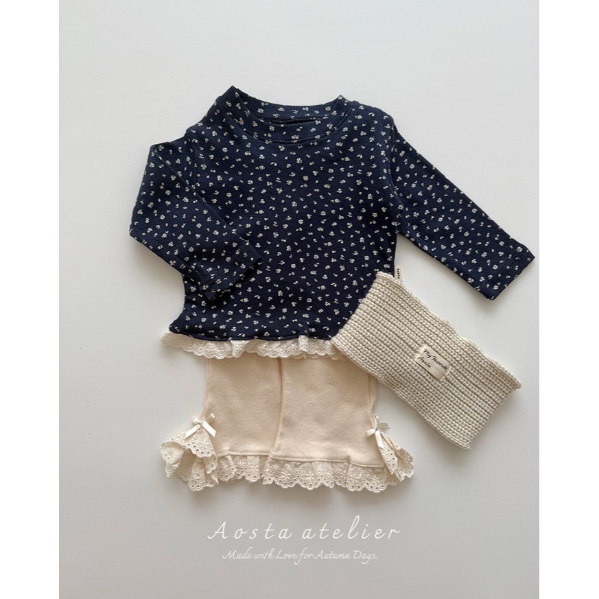 🇰🇷韓國童裝｜2025秋款🍂AOSTA精緻蕾絲小蝴蝶結喇叭褲-細節圖7