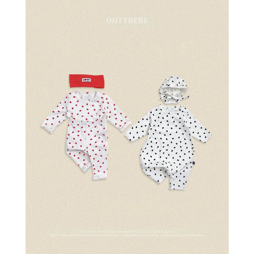 🇰🇷 韓國童裝｜2026秋款🍂OOTTBEBE愛心印花❤️🖤包屁衣連身衣+帽子套裝-細節圖7