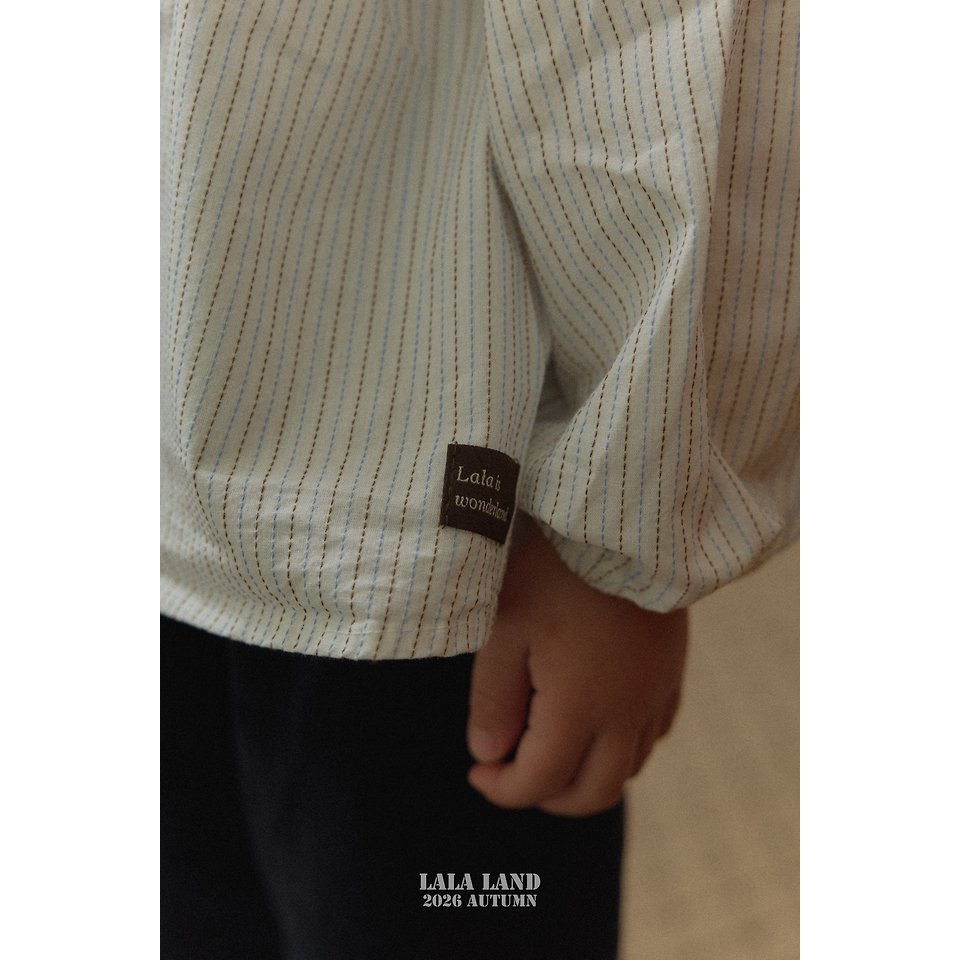🇰🇷韓國童裝｜2026秋款🍂LALALAND比歐蕾荷葉領/鬆緊領上衣-細節圖8