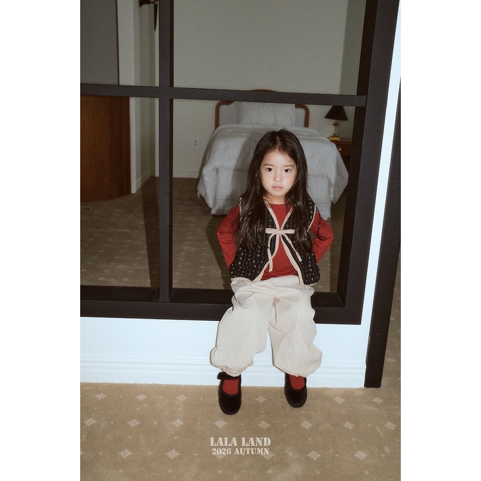 🇰🇷韓國童裝｜2026秋款🍂LALALAND雙面背心-細節圖9