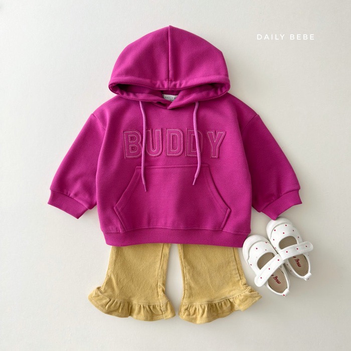 🇰🇷韓國童裝｜2026秋款🍂Dailybebe BUDDY字母帽T上衣-細節圖6