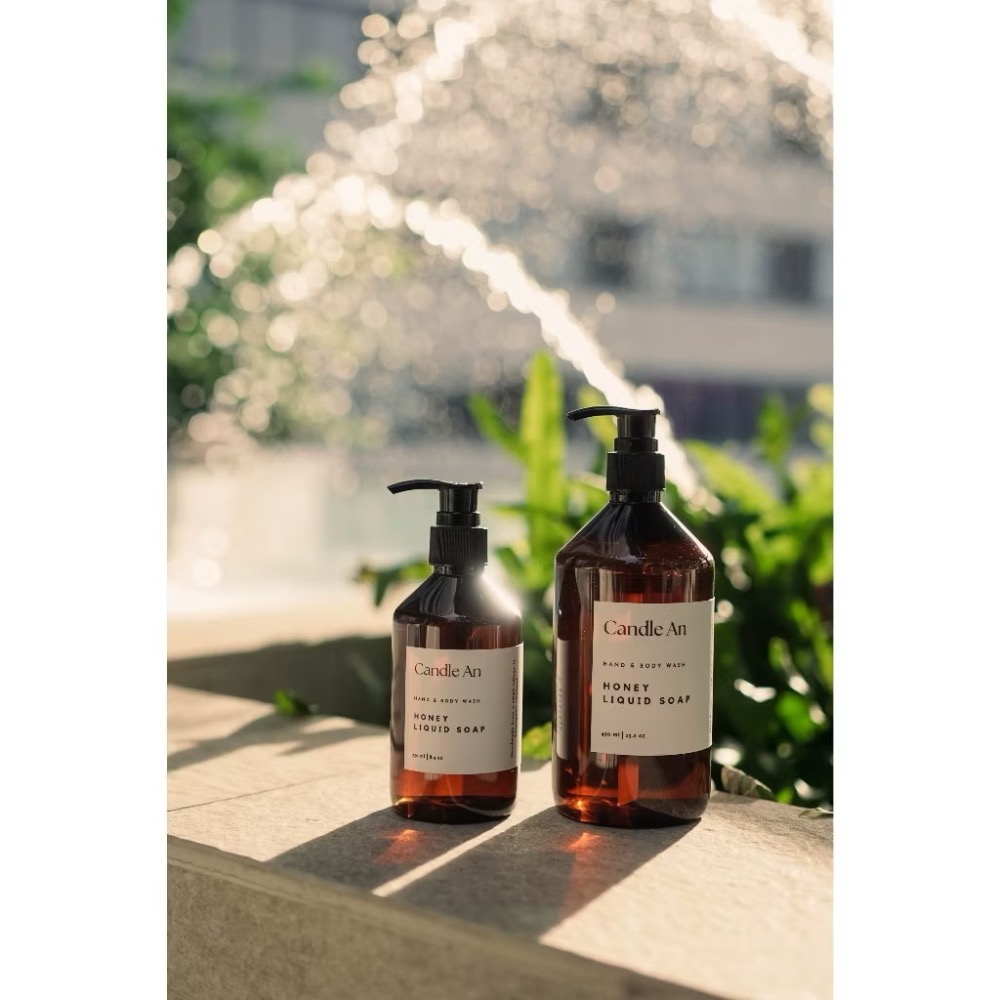 〔250/450ml 〕泰國蜂蜜沐浴洗手兩用液態皂 添加清邁小農自產純蜂蜜 滋潤肌膚 質感竹罐-細節圖5
