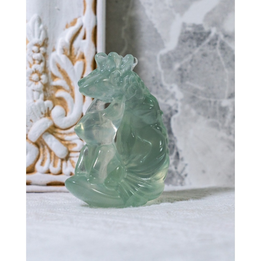 仙氣款｜透綠螢石大月亮型九尾狐-細節圖2