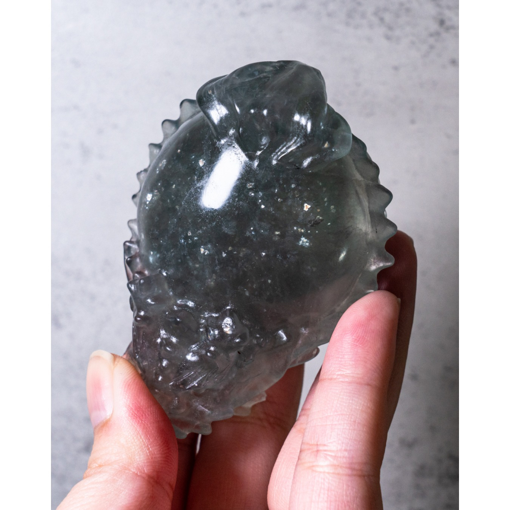 灰綠細閃雲母螢石圓背龍龜-細節圖3