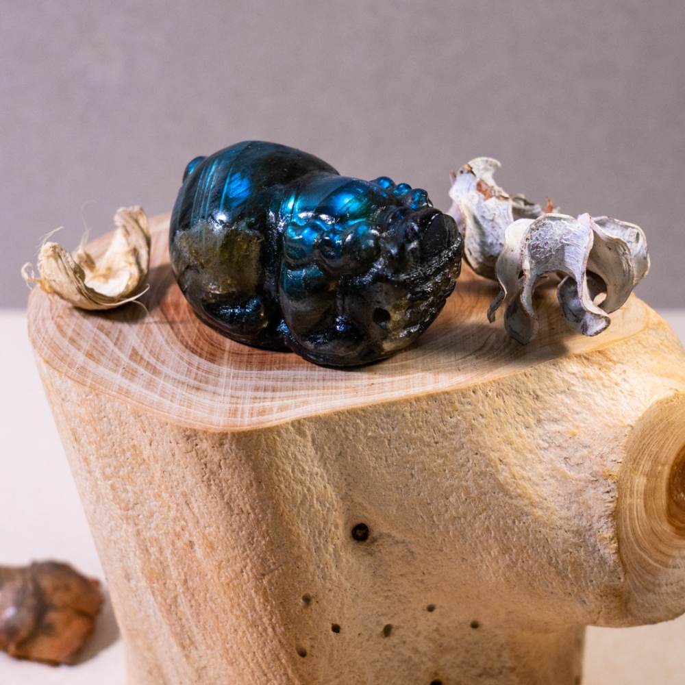 藍光黑拉長貔貅-細節圖4