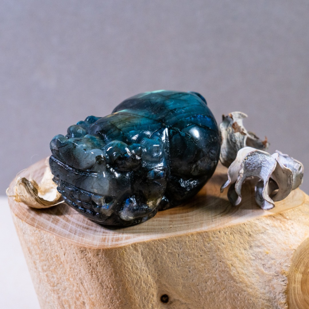 亮彩拉長石貔貅-細節圖3