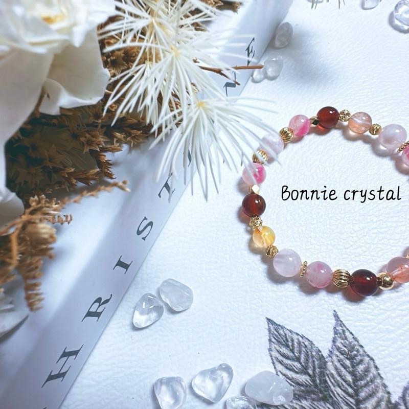 ✨✨ 春絮粉櫻設計手鍊✨✨櫻花雨薔薇輝、雪花幽靈、紅石榴石、橙膠花-細節圖5