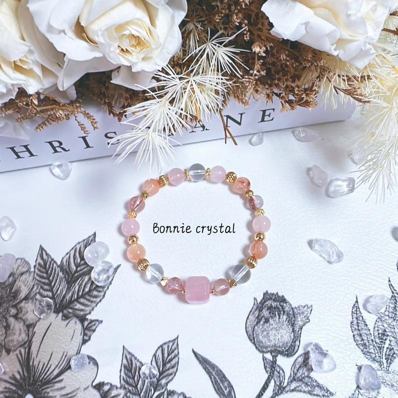 ✨✨ 春日櫻花設計手鍊✨✨粉晶、粉膠花、橘兔毛、白水晶-細節圖4