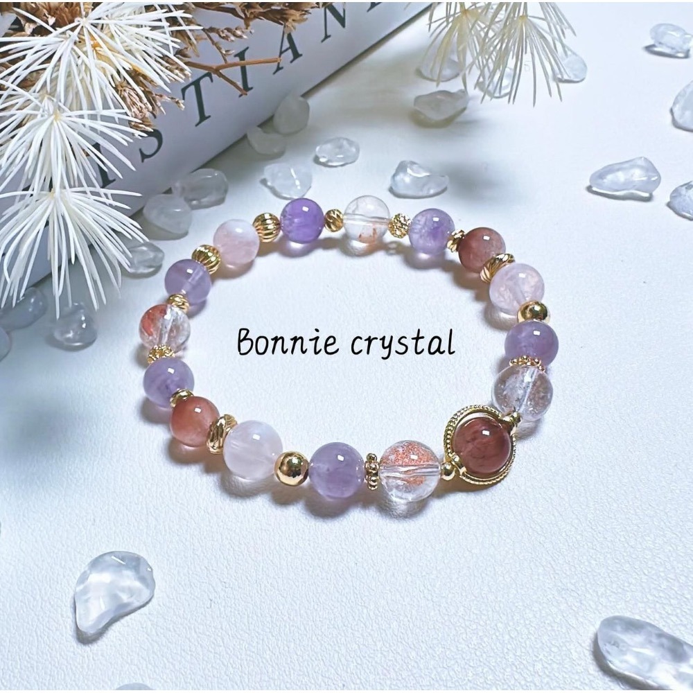 ✨✨ 紫悦花韻設計手鍊✨✨粉紫兔毛、薰衣草紫水晶、紅膠花、雪花幽靈-細節圖3