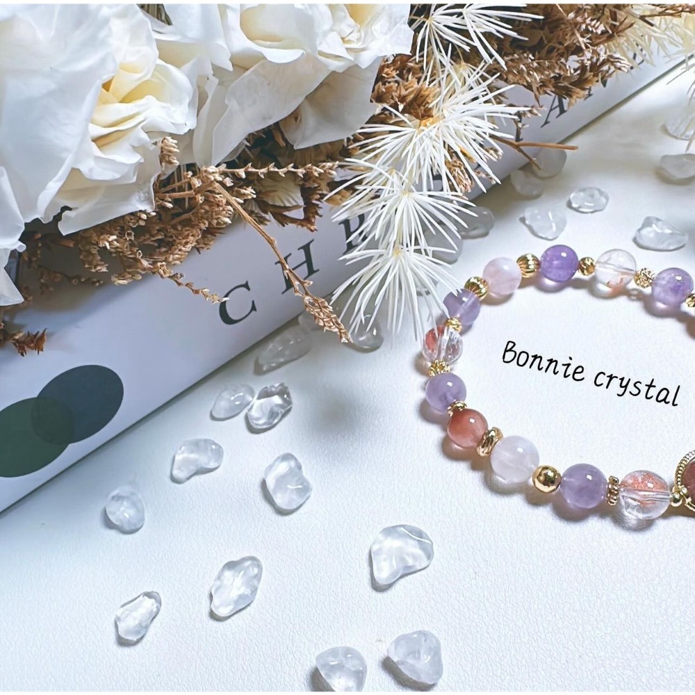 ✨✨ 紫悦花韻設計手鍊✨✨粉紫兔毛、薰衣草紫水晶、紅膠花、雪花幽靈-細節圖5