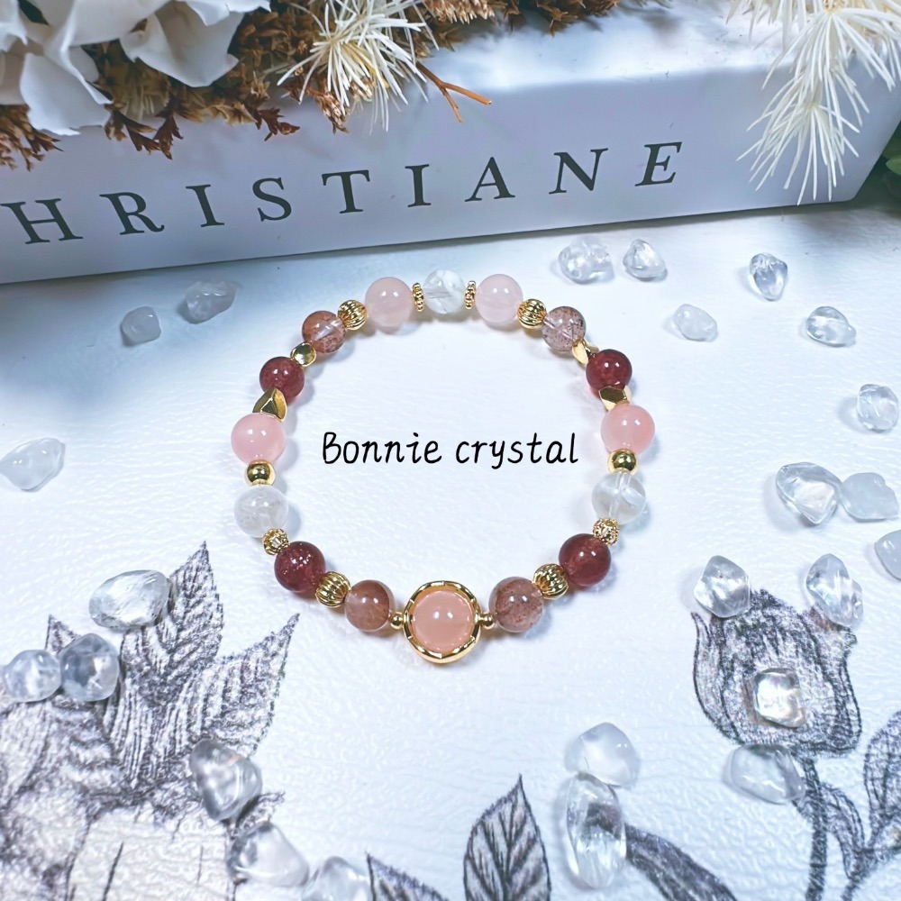✨✨ 櫻花初雪設計手鍊✨✨草莓晶、粉晶、紅膠花、雪花幽靈-細節圖4