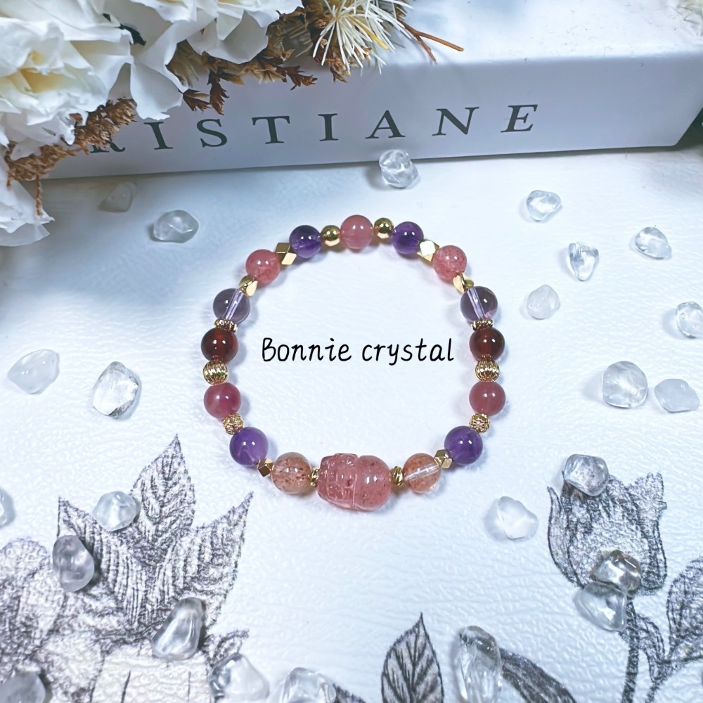 ✨✨ 莓果派對設計手鍊✨✨草莓晶貔貅、紅膠花、粉碧璽、粉紫超七、紅石榴石、紫水晶-細節圖3