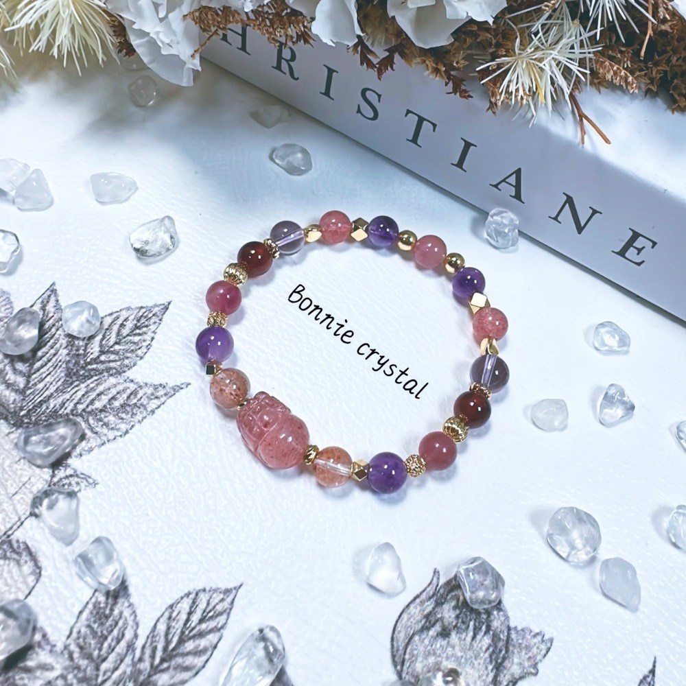✨✨ 莓果派對設計手鍊✨✨草莓晶貔貅、紅膠花、粉碧璽、粉紫超七、紅石榴石、紫水晶-細節圖2