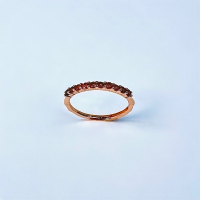 🌼排鑽紅石榴石水晶戒指