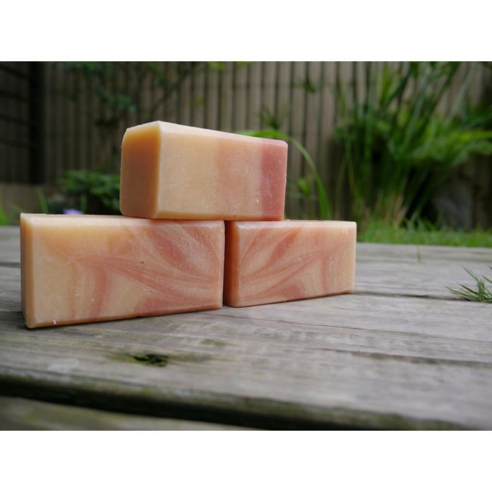 一草一木 手作皂~出生未滿6個月寶寶專用 無精油手工皂~三大堅持(使用全天然植物油.絕不添加化學香精.絕不添加化學色粉)-細節圖3