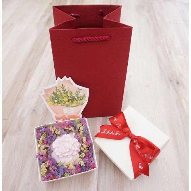 一草一木 手作皂~ 母親節康乃馨擴香石禮盒~送給媽媽最天然最美麗的香氛禮物-細節圖3