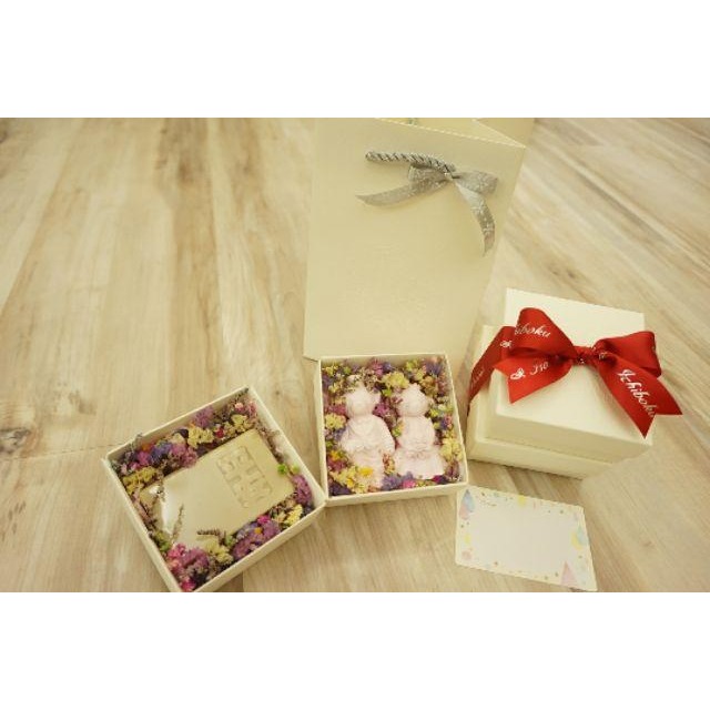 一草一木 手作皂∼初生彌月禮盒(平安淨身皂&擴香石禮盒)-細節圖2