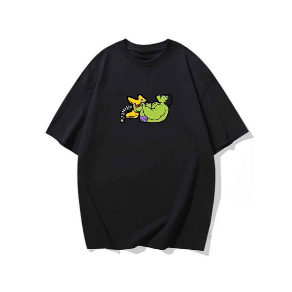 台灣現貨 100%重磅純棉 綠巨人浩克玩搖搖馬 趣味印花 短袖t恤 長袖 兒童 團體 情侶 客製化 不撞衫上衣-細節圖3