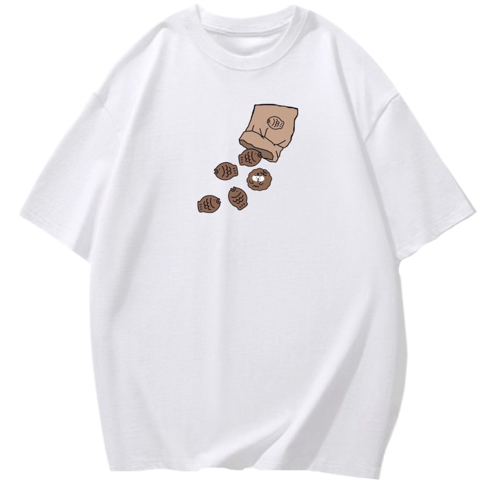 台灣現貨 100%純棉 熊熊混入鯛魚燒 食物印花 短袖t恤女 長袖 兒童 情侶 團體 親子 可愛 大尺碼上衣女-細節圖3