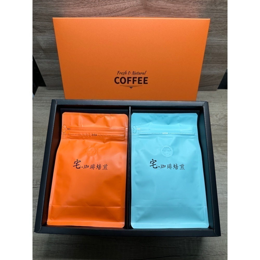 【宅・珈琲 2025-26精選禮盒組(咖啡豆禮盒(2袋)／濾掛組禮盒(22包)）】#附提袋#可客製-細節圖3