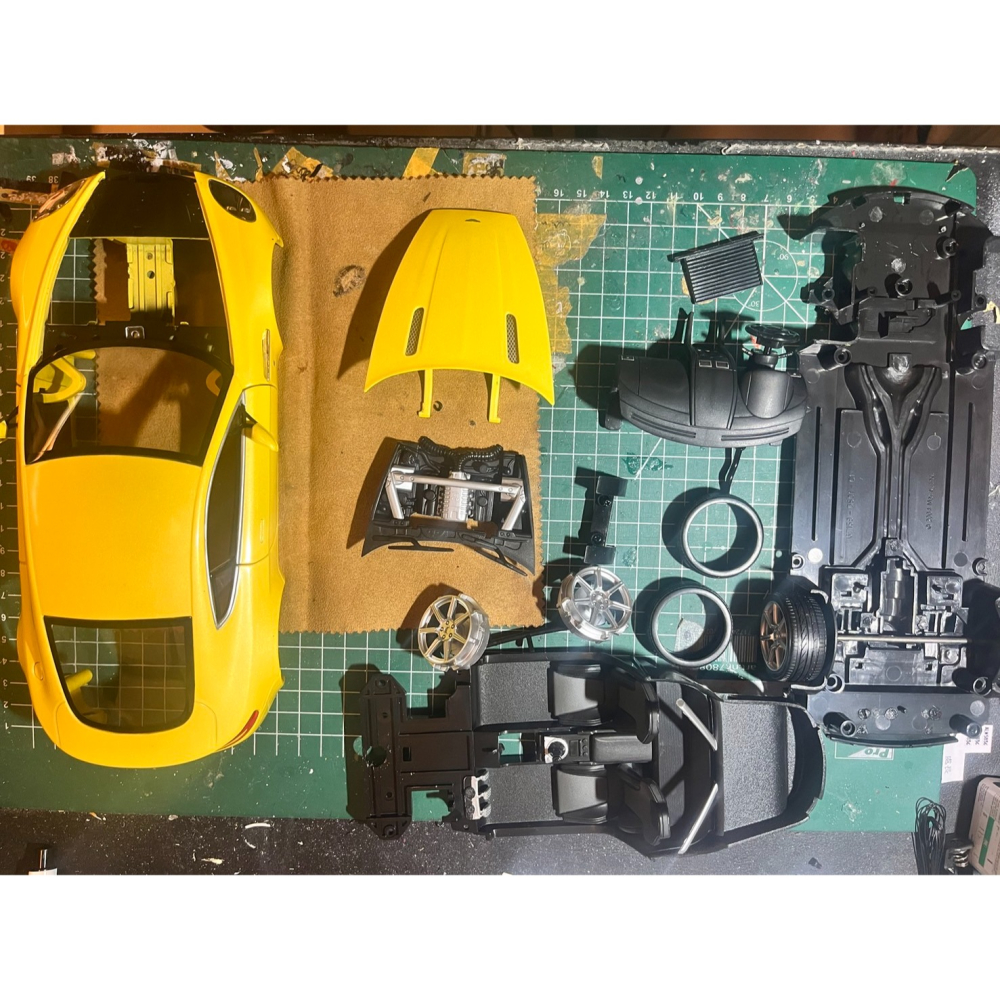 1/18 Aston Martin 模型車客製化 請聊聊與我討論 請勿直接下單 客製化模型車 給最特別的您 黑鑽石車業-細節圖5