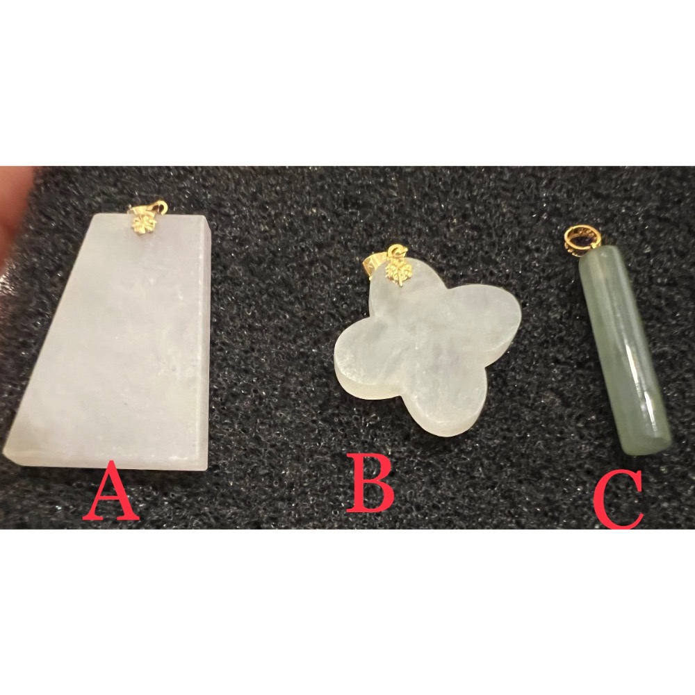 翡翠18K金扣系列—T型無事牌、四葉草、迷你無事柱-細節圖2