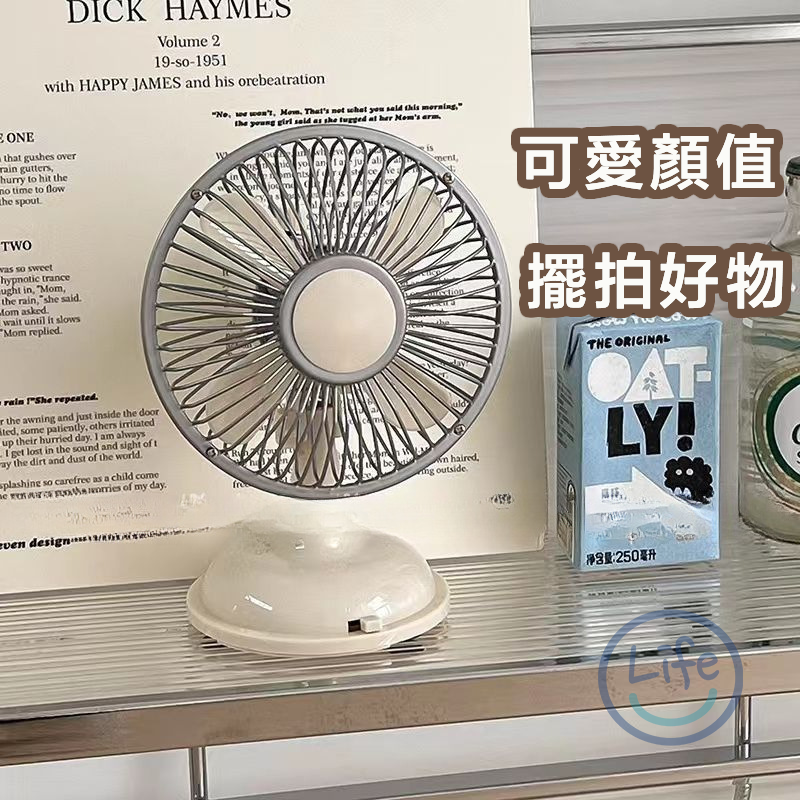 復古懷舊 桌面小風扇 迷你立扇 USB插電/電池兩用【ULife 生活選品】-細節圖2