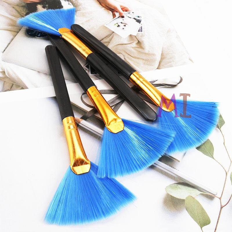 鍵盤清潔刷 辦公室小物 鍵盤刷 鍵盤掃把 數碼清潔用品 電腦清潔刷 扇形刷 桌面鍵盤清潔刷-細節圖5