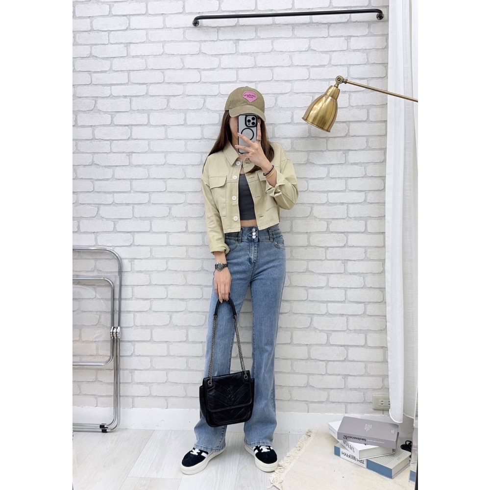 ✴️現貨✴️#7590 ✴️三釦收腹喇叭褲  ✴️S-2L 牛仔褲 喇叭褲 ✴️-細節圖5