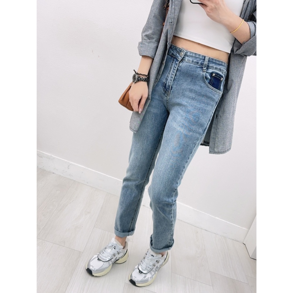 ✴️現貨✴️#2722  ❤️‍🔥後袋拼色直筒牛仔褲 ❤️‍🔥質感色系 ❤️‍🔥S-XL💗-細節圖9