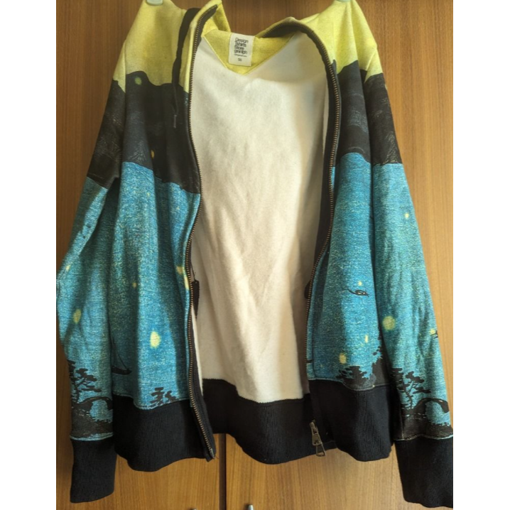 design tshirts store graniph 塗鴉 連帽外套 外套 漸層 設計 穿著 黃 藍 黑-細節圖4