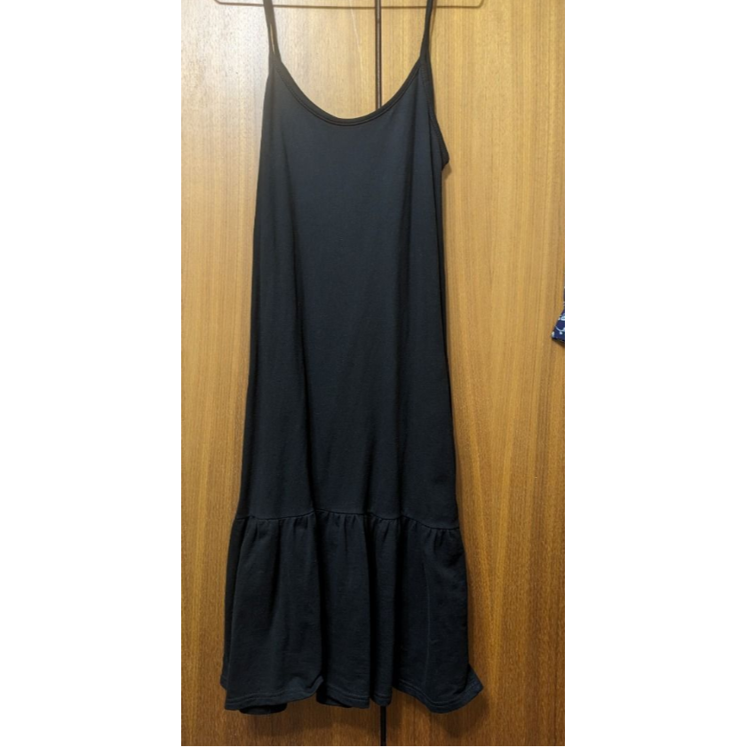 套裝 2件 連身裙 吊帶 黑色 素色 裙子 黑白條紋短袖 + 吊帶連身裙 長裙 短袖 休閒 穿著 穿搭 條紋 喇叭袖-細節圖2