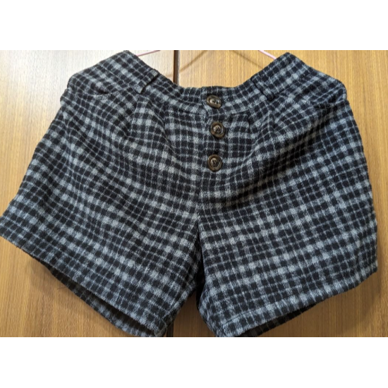 牛仔裙 牛仔短褲 牛仔七分褲 網格短褲 紅色 網格裙 皮裙 白色 網狀 花紋 褲子 冬裝 網格裙 穿著-細節圖5