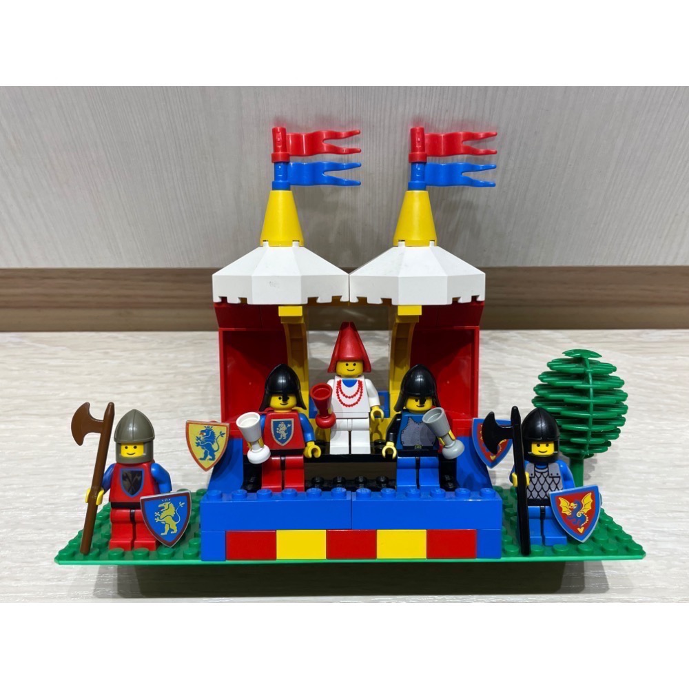 樂高 LEGO 6060 騎士對決 1584 二手 老物 城堡 徵兵 馬袍 黑鷹 castle-細節圖2