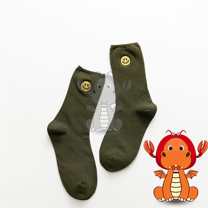 春秋新款襪子 全棉笑臉襪子 小表情襪 舒適可愛襪子 小圖案男女中筒 秋襪 唯龍購物-細節圖9