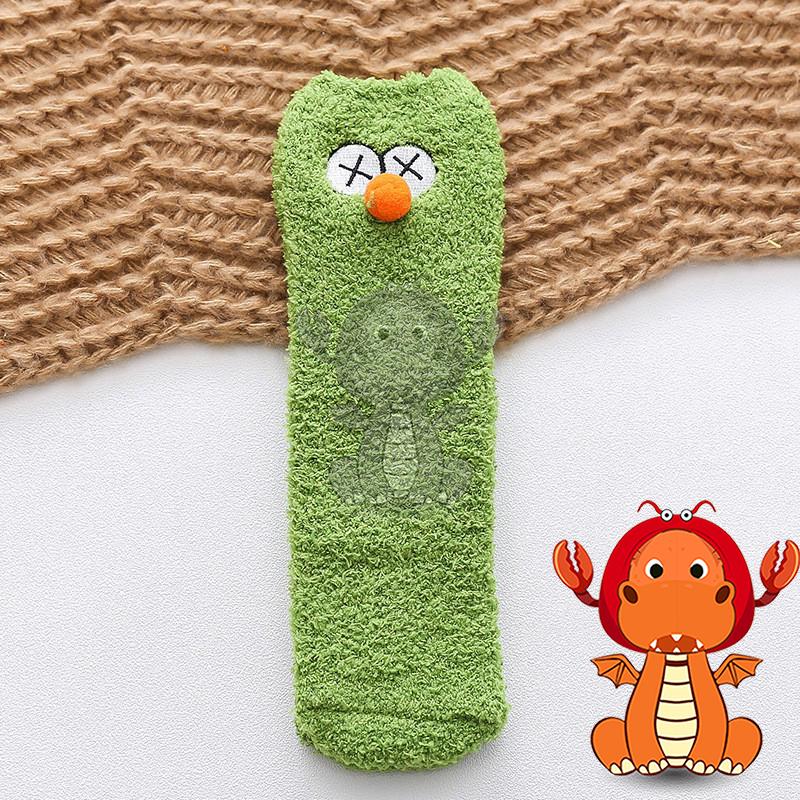 J-01 冬季珊瑚絨襪子 卡通圖案襪子 kaws街頭風芝麻街女襪 唯龍購物-細節圖7