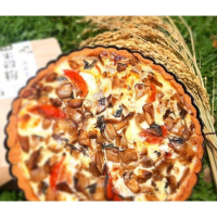 白乳酪鹹派（需事先預定）  ＂驚豔四座與眾不同的鹹派!!＂