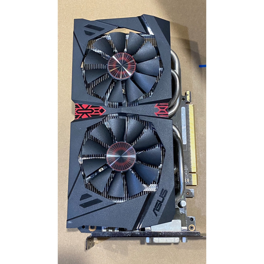 中古限自取面交華碩STRIX-GTX960-DC2OC-4GD5 品相良好無盒個人保固3天