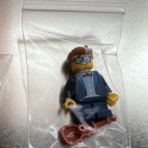 LEGO BAM 自組人偶 提琴男孩