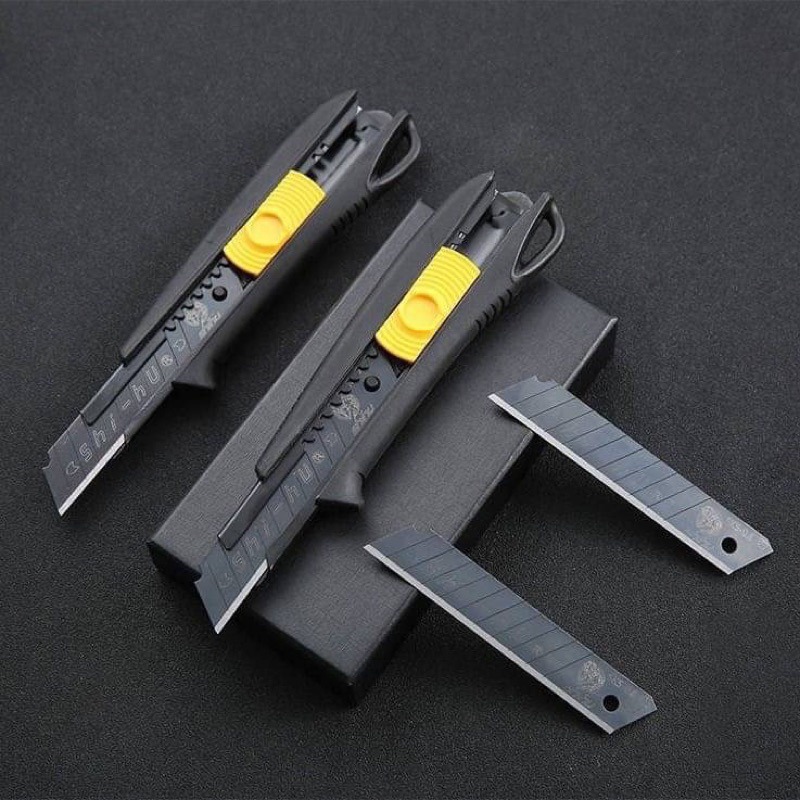 台灣出貨 日系 黑武士美工刀 SK5黑鋼刀片 贈替換刀片 美工刀 切割刀 日系美工刀 工業美工刀 黑刃-細節圖4